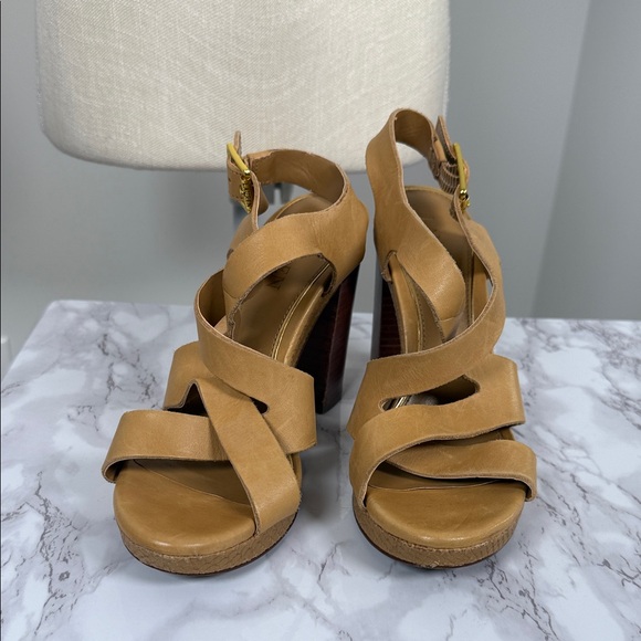 Lauren Ralph Lauren Shoes - Lauren Ralph Lauren Elegant Tan Women's Sandals